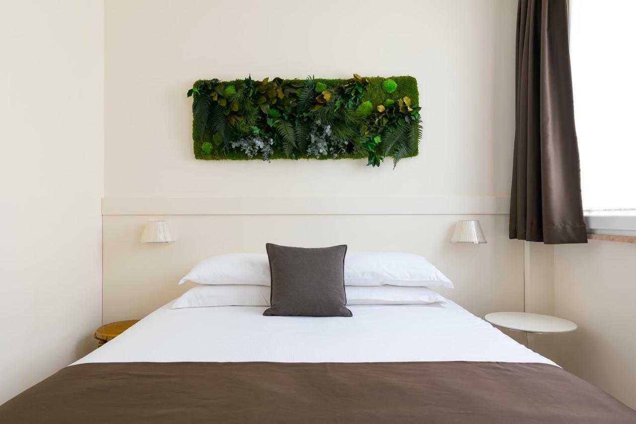 Demetra Eco Guest House ローマ エクステリア 写真